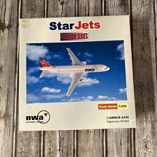 Northwest AIRLINES A320  N316US  1/200 picture