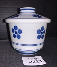 Vtg Asian BLUE & WHITE Porcelain Ceramic Covered TEA CUP or Bowl with Lid picture
