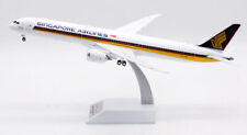 WB-787-10-002 Singapore Airlines Boeing 787-10 9V-SCP Diecast 1/200 Jet Model picture