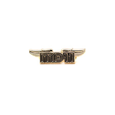 McDonnell Douglas MD-11 MD11 WINGS Pin for pilots & fans Boeing WING picture