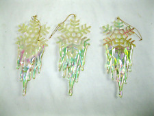 VINTAGE  3 CHRISTMAS ORNAMENTS Plastic Snowflake/ Ice cycles picture