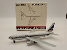 SCHABAK DELTA COMMERCIAL AIRPLANE BOEING 767 AIRLINE 1:600 GERMANY  picture