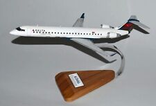 Delta Connection Bombardier CRJ-900 Desk Top Display Jet Model 1/100 SC Airplane picture