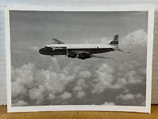 Douglas DC-7, Delta Air Lines 706 N4876C B&W Picture picture