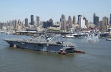 US Navy USN amphibious assault ship USS Iwo Jima (LHD 7) N4 8X12 PHOTOGRAPH picture