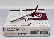 Qatar Airways B777-300ER Reg: A7-BAC JC Wings Scale 1:400 Diecast XX40068 (E) picture