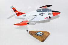 VT-23 Professionals T-2 Model, Mahogany, 1/29 16in scale picture