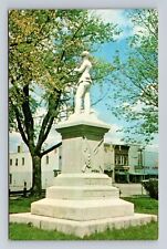 Paris TN-Tennessee, Monument Courthouse Lawn, Antique, Vintage Souvenir Postcard picture