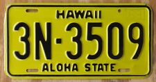HAWAII YELLOW ALOHA - HONOLULU / OAHU license plate 1969  PICK A NUMBER picture
