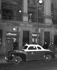 8x10 Print New York City Police Squad Car 8 PCT. Bystanders Police Officers #PSC picture
