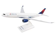 Skymarks SKR984 Delta Airlines Airbus A330-900neo Desk Top Model 1/200 Airplane picture