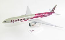 PPC Qatar Airways B777-300ER FIFA World Cup 2022 Desk 1/200 Model AV Airplane picture