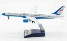 InFlight200 Boeing 757-200 (C-32) US of America 98-0002 (with stand) IFC32USA03 picture