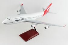 Skymarks SKR9501 Qantas Airways Boeing 747-400 VH-OEJ Desk 1/100 Model Airplane picture