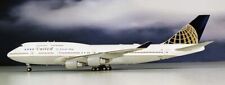 JC Wings XX2204 United Airlines B747-400 Friendship N121UA Diecast 1/200 Model picture
