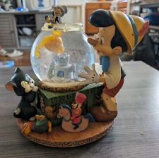 Vintage Disney Pinocchio Fishbowl Toyland Musical Snowglobe Tested And Working picture