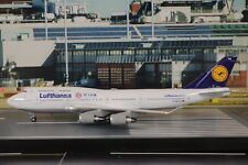 1:400 Lufthansa B 747-400 D-ABVU picture
