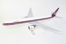 Qatar Airways Boeing 777-300ER A7-BAC 