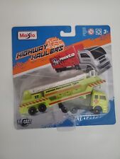  Maisto 1:87 HO Airport Fire Ladder Truck picture