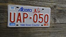 Alberta Wild Rose Country 2000 1999 License Plate in Excellent Condition picture