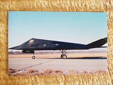 LOCKHEED F-117A.MILITARY STEALTH AIRCRAFT STATS POSTCARD*P57 picture