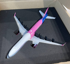 Airbus A320-200 HA-LWT Wizz Air Hand Made Display Model Scale 1:100 picture