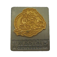 Tweetsie Railroad Lapel Pin Souvenir North Carolina Blowing Rock Engine #12 picture