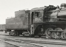Canadian Pacific Railway Railroad CP CPR #5776 2-10-0 Locomotive Train B&W Photo picture