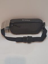 United Airlines Business Class Therabody Crossbody Bag Amenity Kit Gray Sealed picture