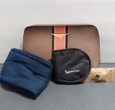 Qantas Airways Business Class Amenity Kit 100 picture