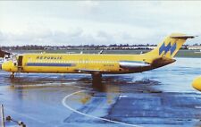 REPUBLIC  AIRLINES DC-9-30  AIRPORT  / AIRPLANE / AIRCRAFT  DELTA / NORTHWEST picture