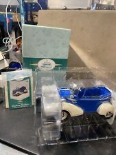 HALLMARK KIDDIE CAR CLASSIC. 1938 AMERICAN GRAHAM ROADSTER LIMITED EDITION NOB picture